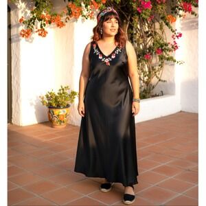 Silky Black Slip Dress Floral Embroidery V Neck Maxi Dress M Cottagecore Boho